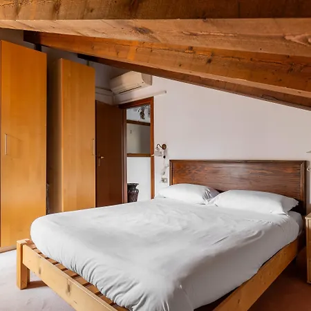 Lägenhet Comfort Urbano A Porta Maggiore By Wonderful Italy *